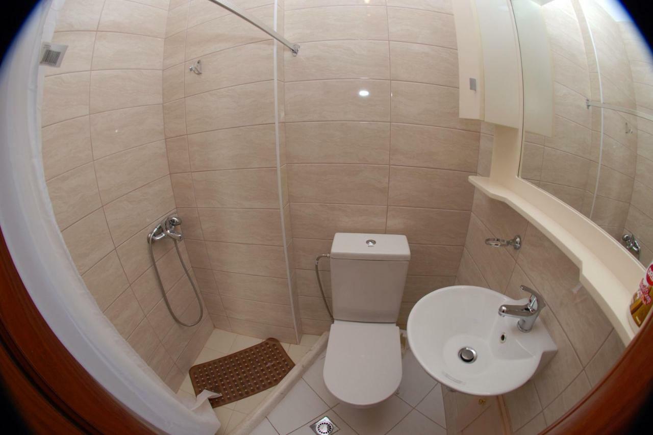 Azzura Flats Apartment ซารานเดอ ภายนอก รูปภาพ